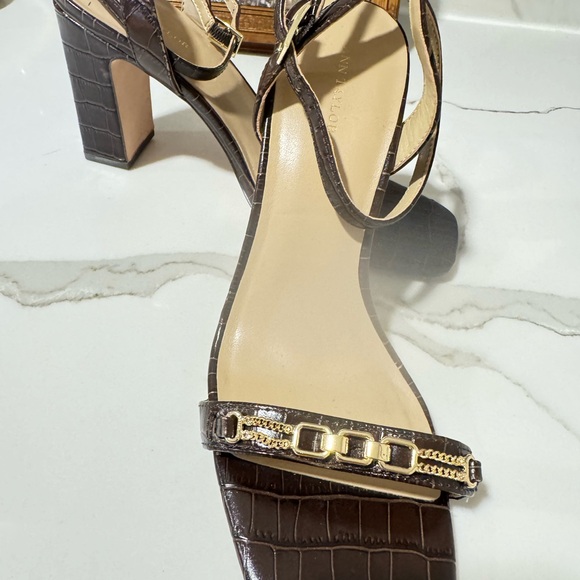 Ann Taylor Brown Croc-Embossed Block Heel Sandals with Gold Chain| Size 7.5 - Picture 4 of 8